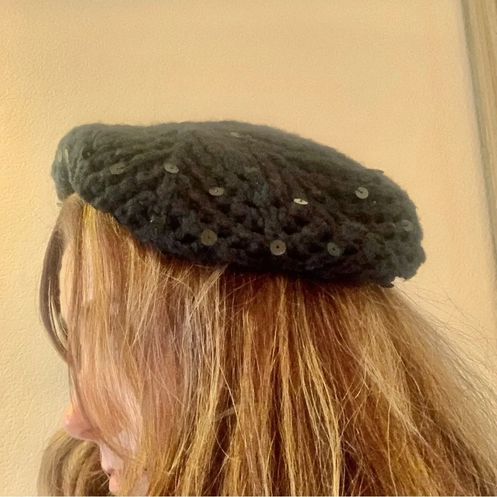 Twiggy LONDON Knit Beret Hat Black Sparkly Embellishments Sequins Vintage